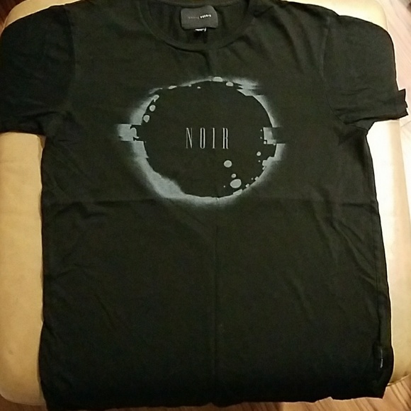 Basic "Noir" T Shirt size Medium boys - Picture 2 of 4